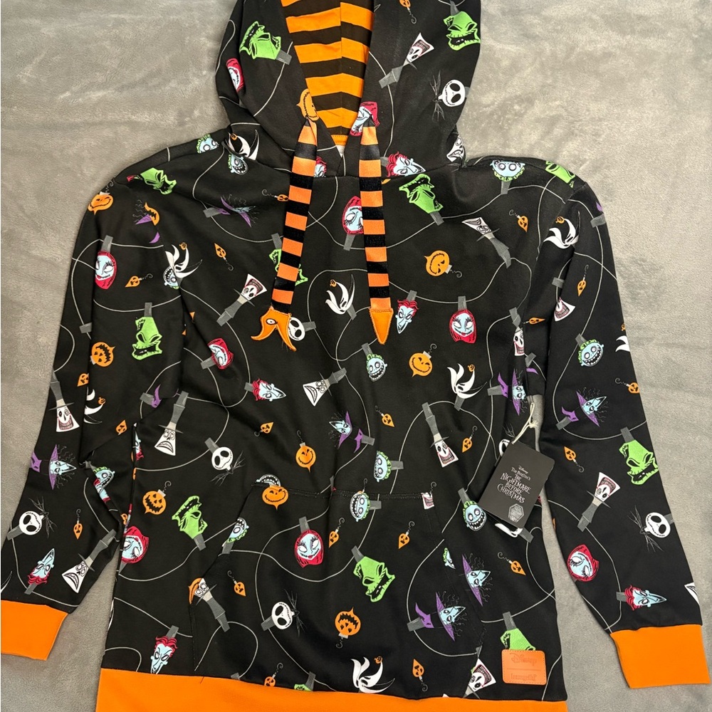 Disney x Nightmare before Christmas Loungefly Halloween Hoodie unisex Medium